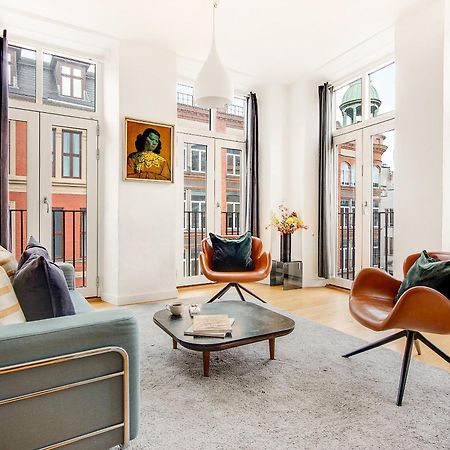Sanders Leaves - Pleasant Four-Bedroom Apartment In Downtown Köpenhamn Exteriör bild