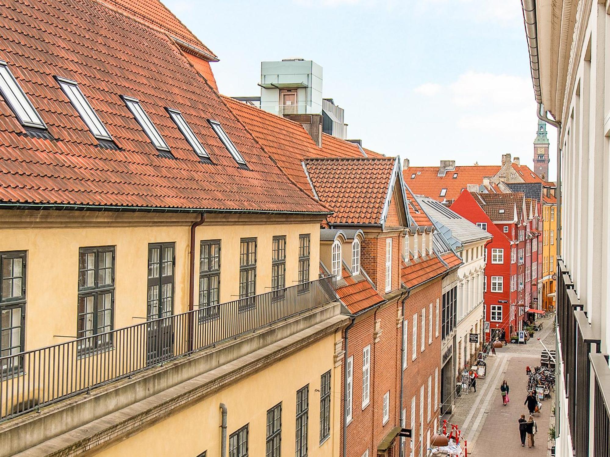 Sanders Leaves - Pleasant Four-Bedroom Apartment In Downtown Köpenhamn Exteriör bild